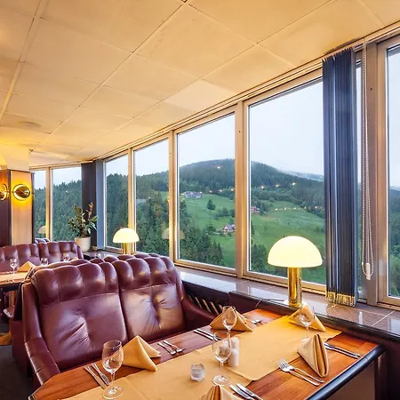 Firn Aparthotel 3*