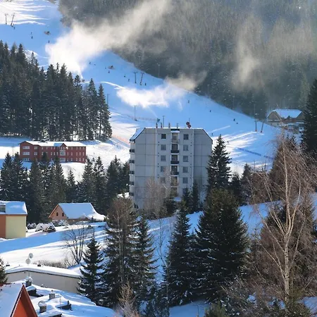 Firn Aparthotel