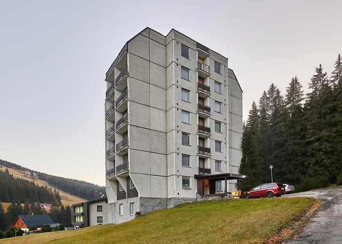 Hotel apartamentowy Firn